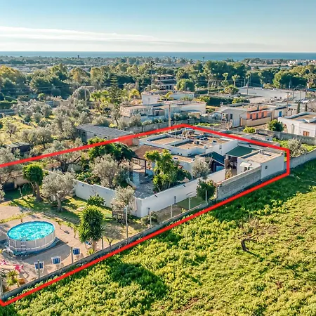 Villa Emanuele Con Piscina *